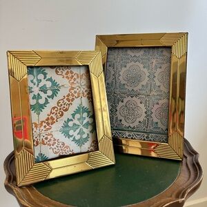Pair of vintage gold frames